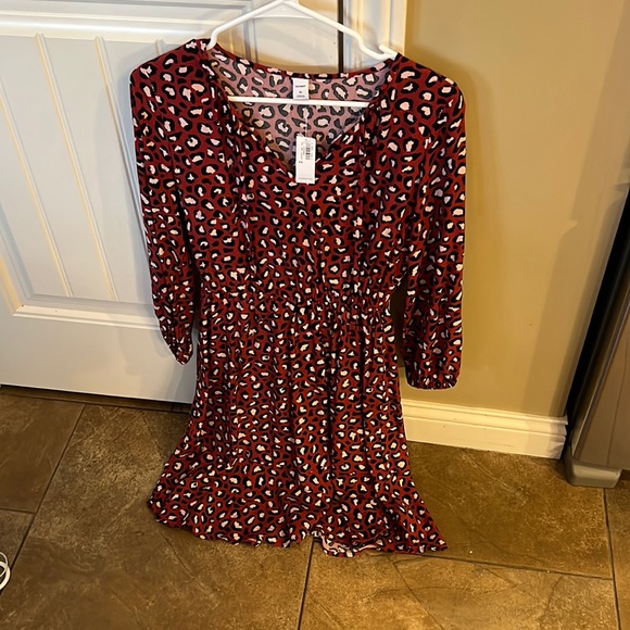 Old Navy NWT burgundy and pink cheetah print - Picture 1 of 1